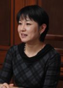 田鎖　麻衣子氏