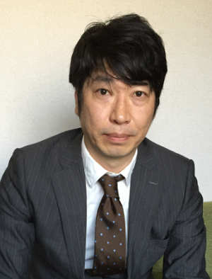 行政書士諸星有恒氏