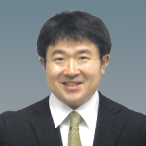 高津 俊哉 講師