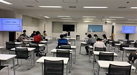 教室での交流会