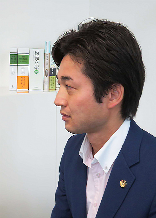 有岡佳次朗先生の写真3