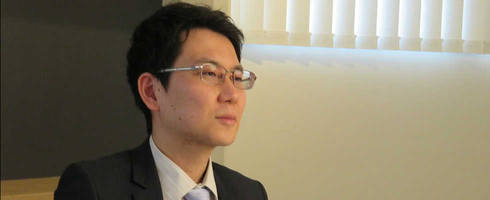 篠田匡志氏