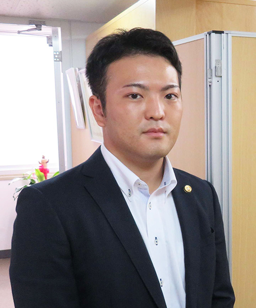 滝田賢吾先生の写真2