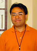 前田 恒彦 氏