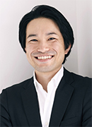 小松 隼也氏
